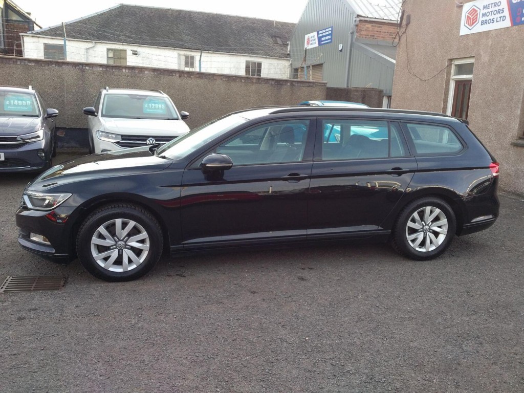 View VOLKSWAGEN PASSAT 1.6 TDI BlueMotion Tech S