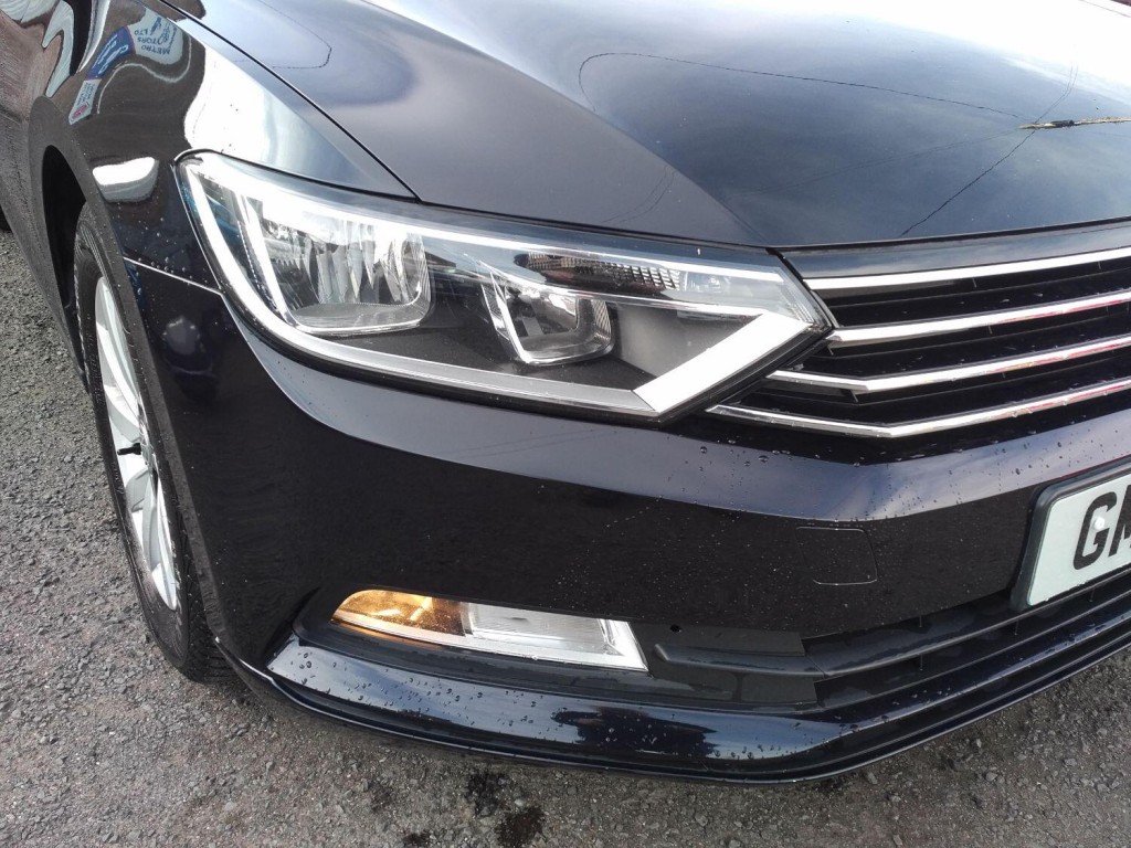 VOLKSWAGEN PASSAT 1.6 TDI BlueMotion Tech S 2016