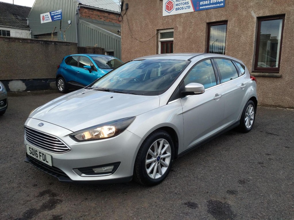 View FORD FOCUS 1.5 TDCi Titanium