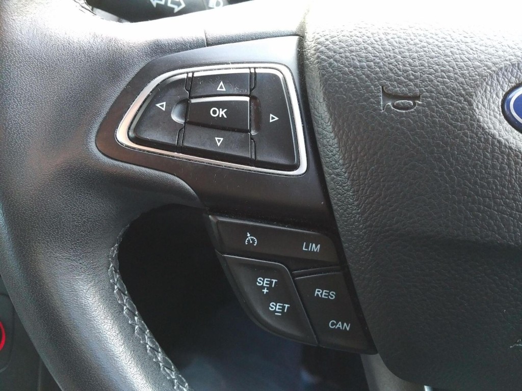 FORD FOCUS 1.5 TDCi Titanium 2016