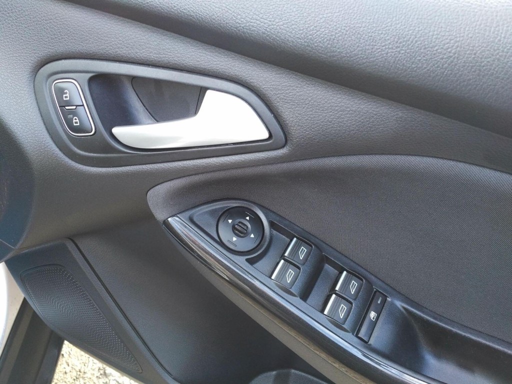 FORD FOCUS 1.5 TDCi Titanium 2016