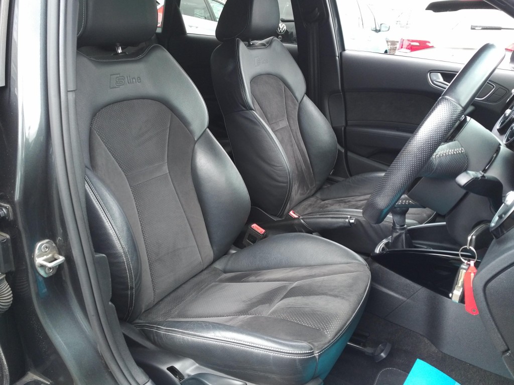 AUDI A1 1.6 TDI Black Edition 2016