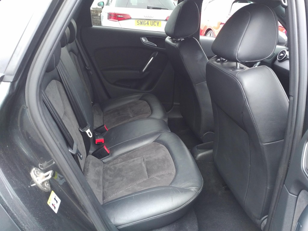 AUDI A1 1.6 TDI Black Edition 2016