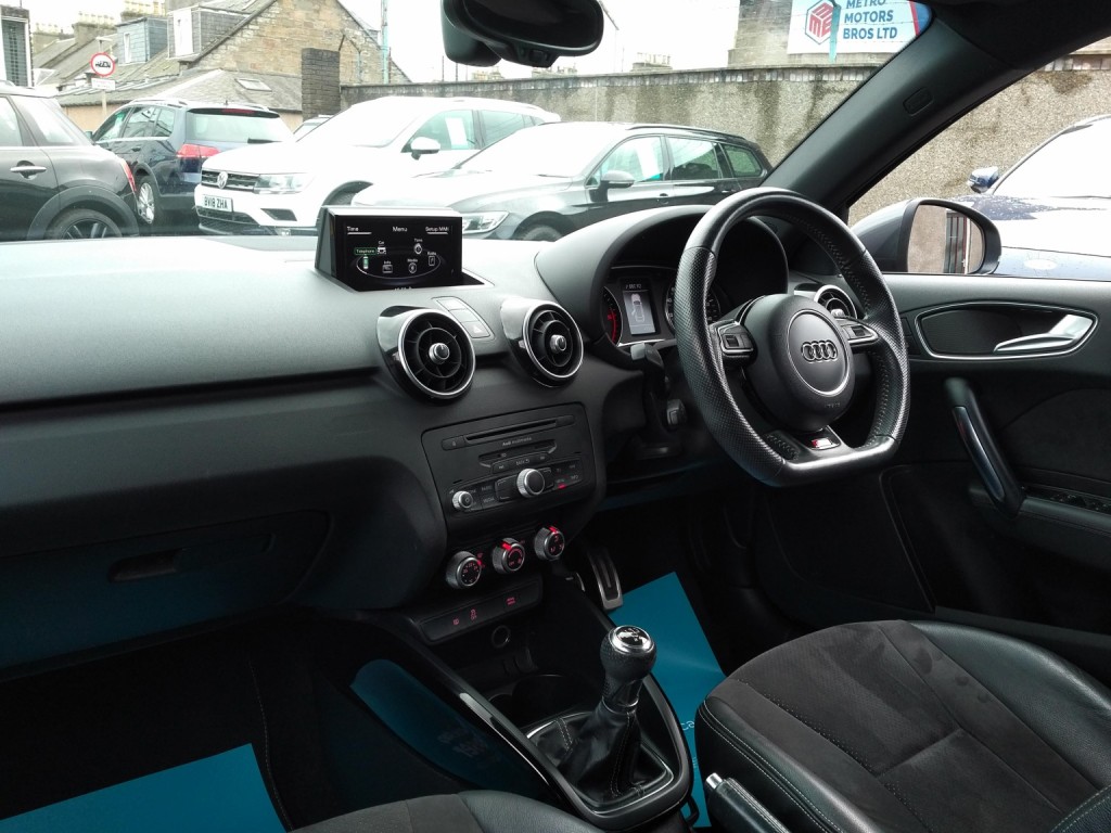 AUDI A1 1.6 TDI Black Edition 2016