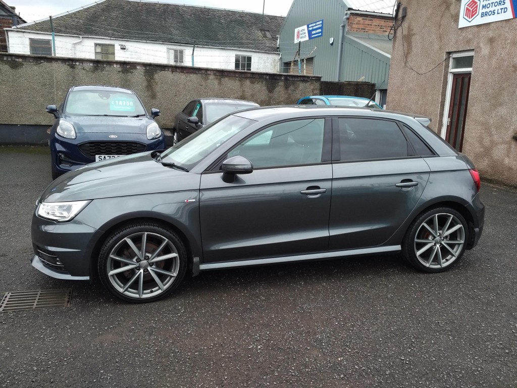 View AUDI A1 1.6 TDI Black Edition