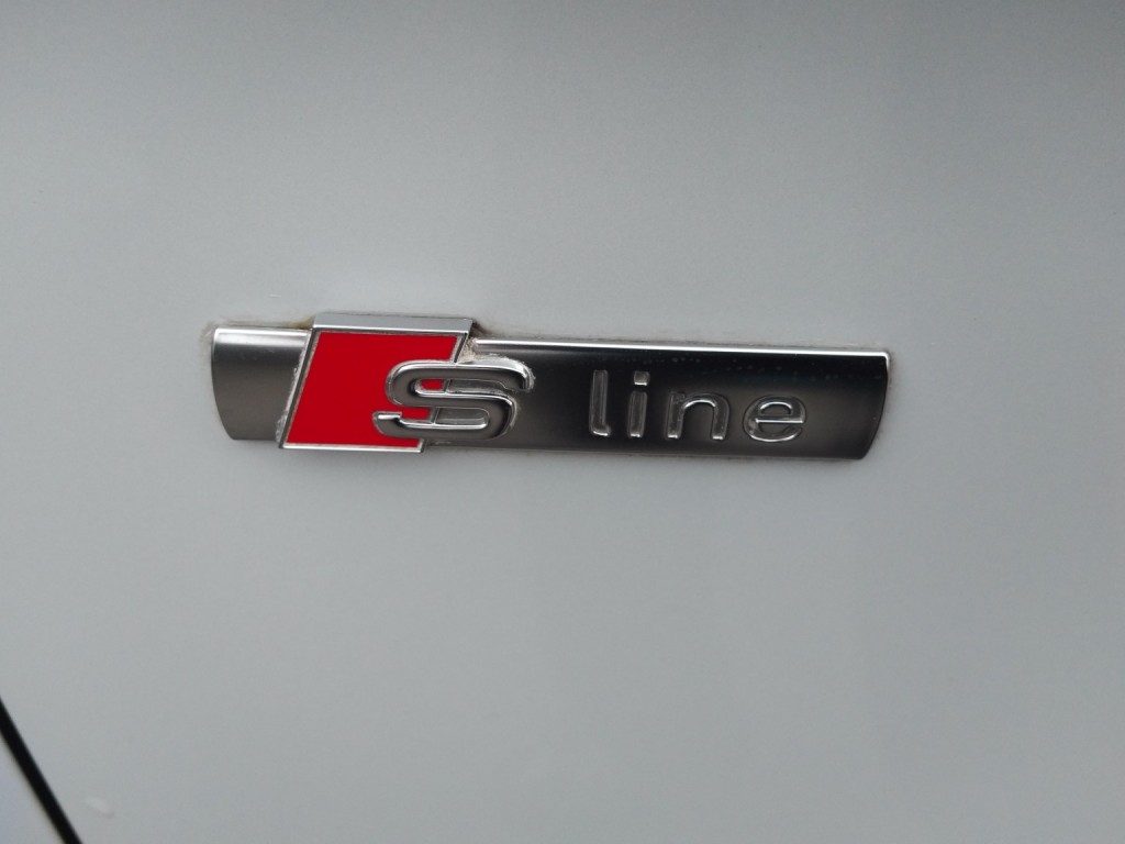 AUDI A3 1.4 TFSI S line 2014