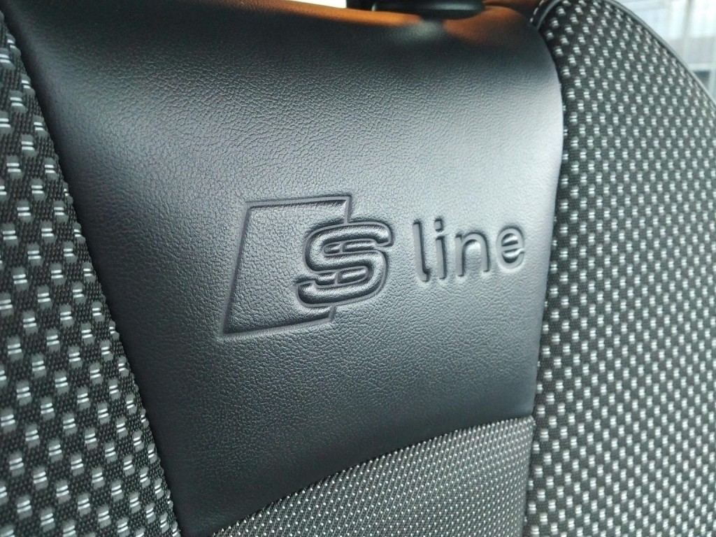 AUDI A3 1.4 TFSI S line 2014