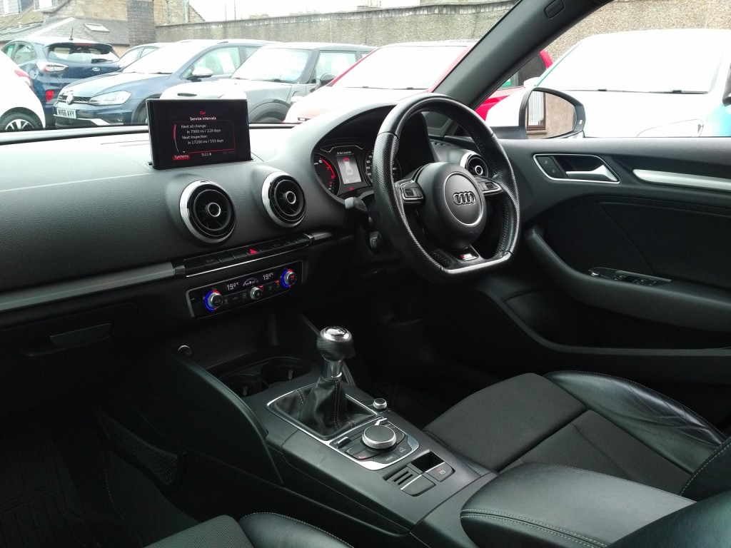 AUDI A3 1.4 TFSI S line 2014