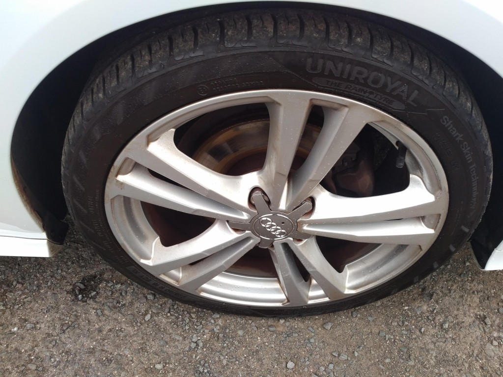 AUDI A3 1.4 TFSI S line 2014