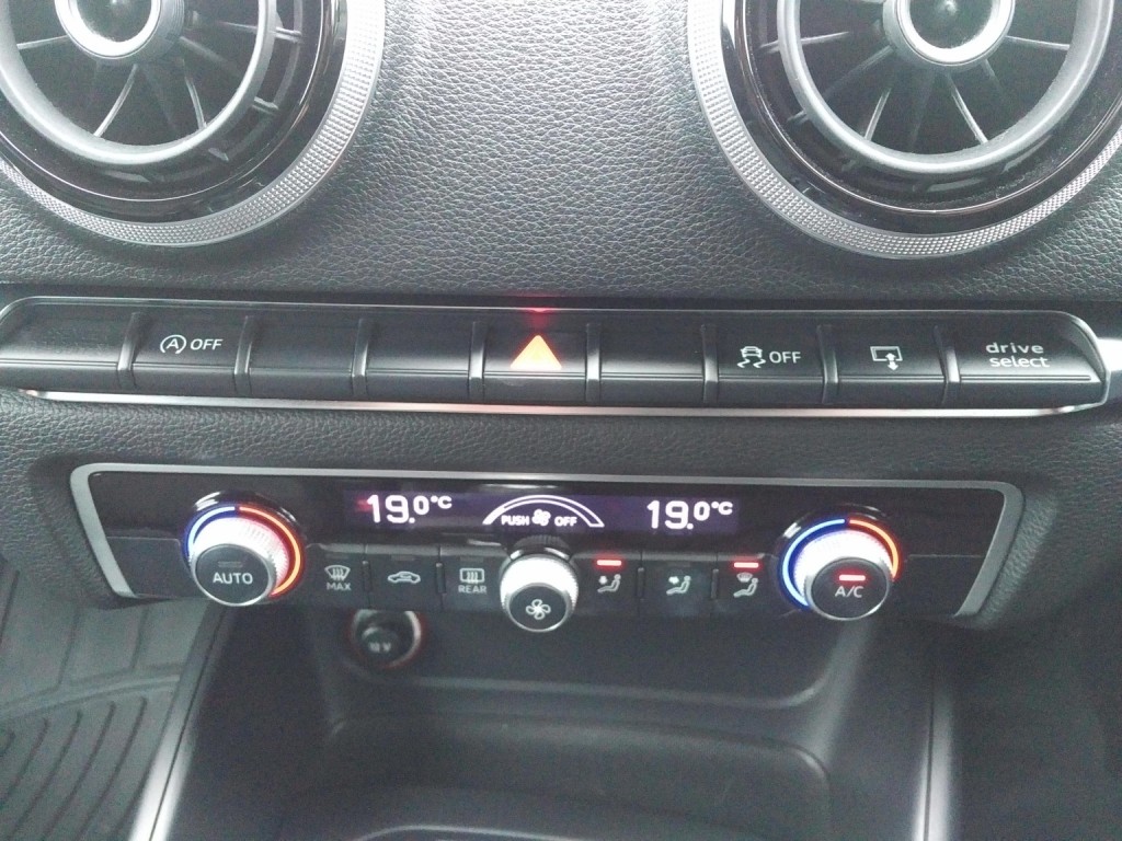 AUDI A3 1.4 TFSI S line 2014