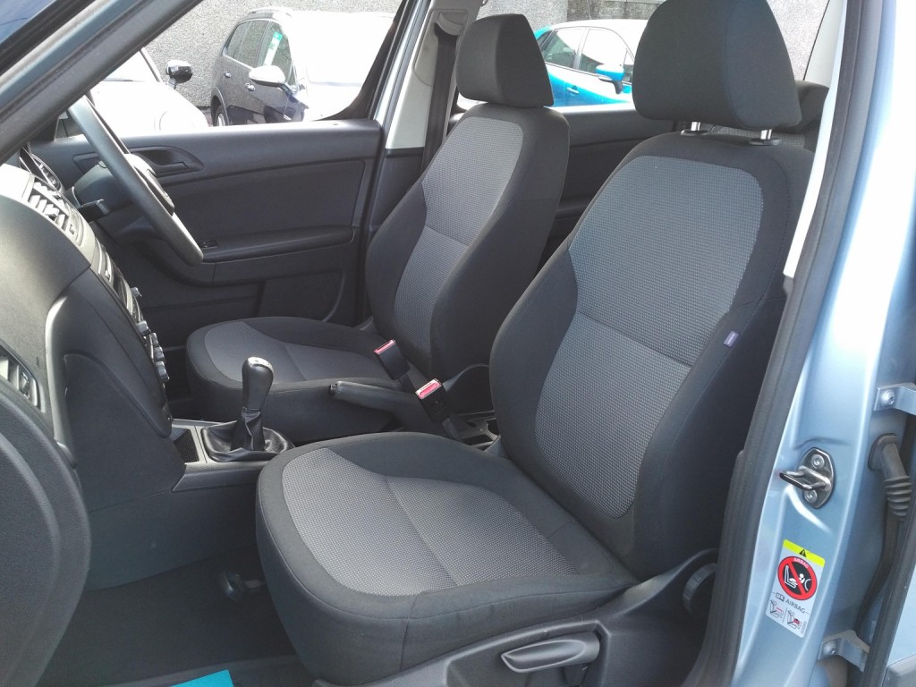 SKODA YETI 2.0 TDI S 2010