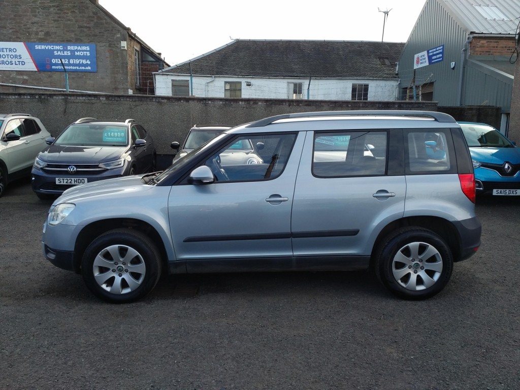 View SKODA YETI 2.0 TDI S