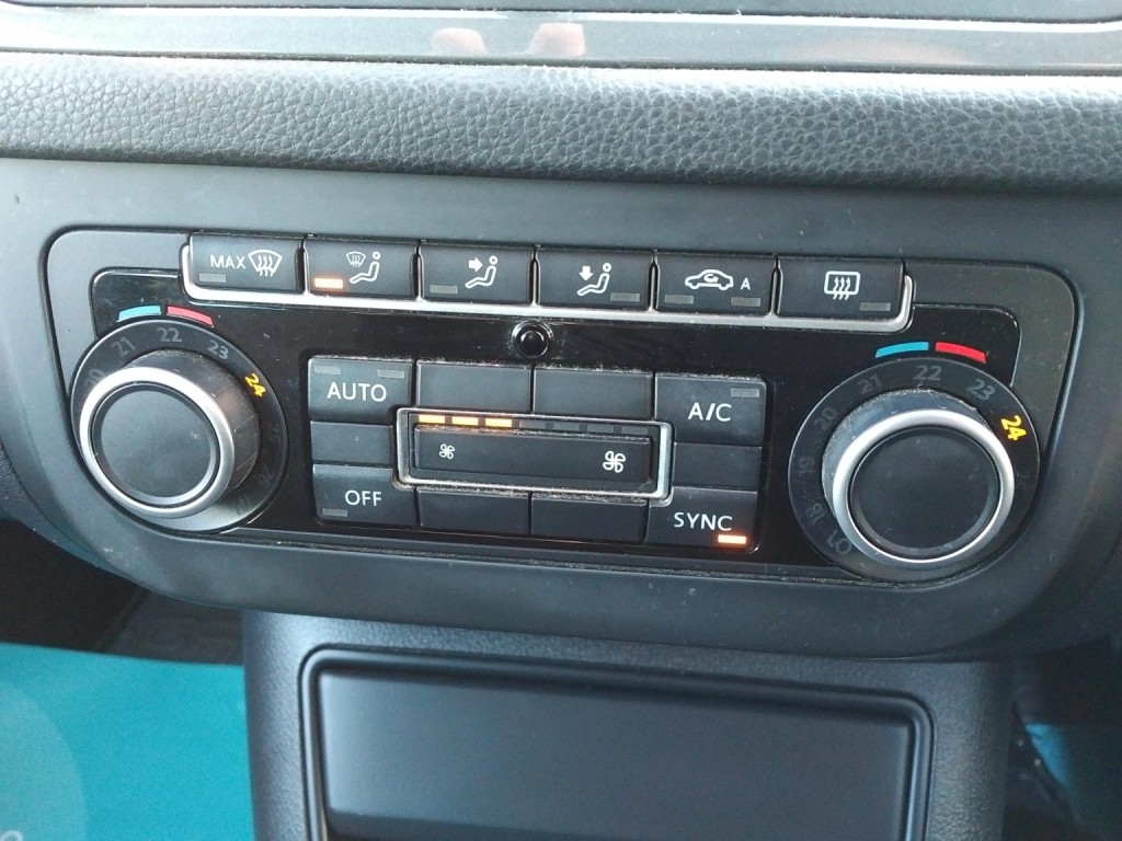 VOLKSWAGEN TIGUAN 2.0 TDI BlueMotion Tech Match 2015