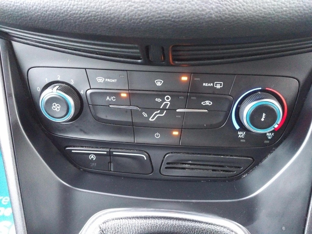 FORD C-MAX 1.0 T EcoBoost Zetec 2016