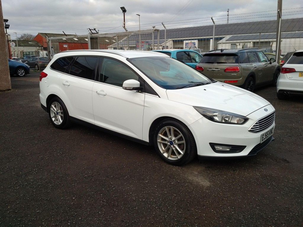 FORD FOCUS 1.0 T EcoBoost Zetec 2015