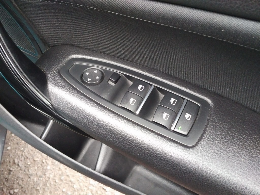 BMW 1 SERIES 1.5 118i Sport 5-door 2019