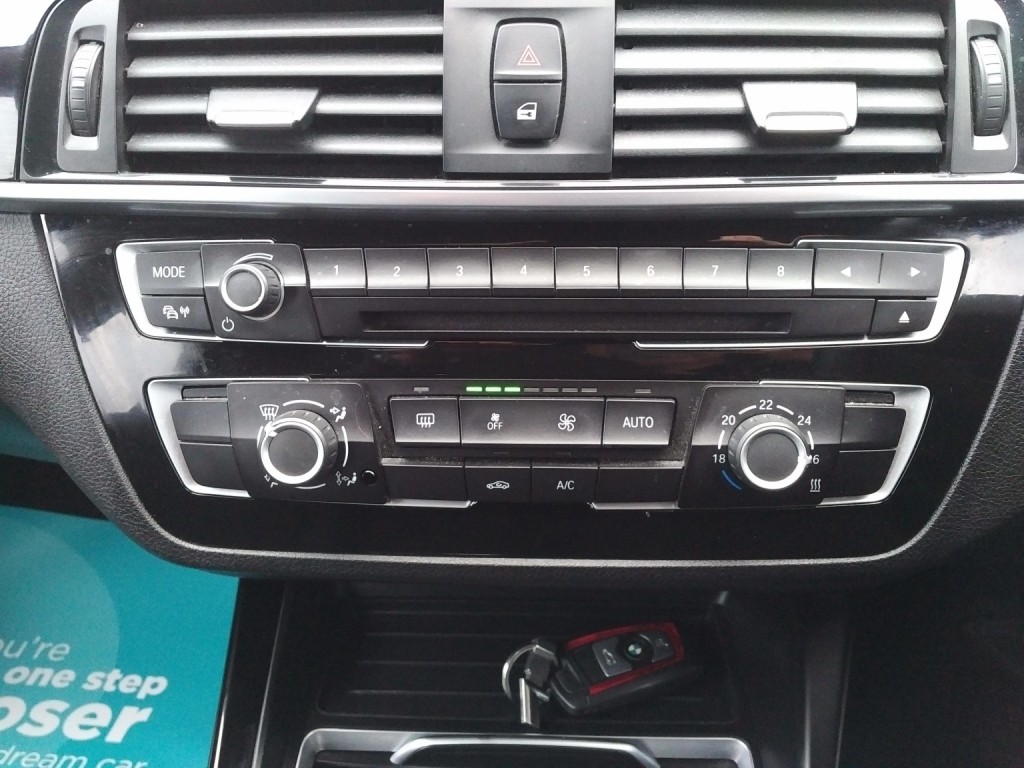 BMW 1 SERIES 1.5 118i Sport 5-door 2019