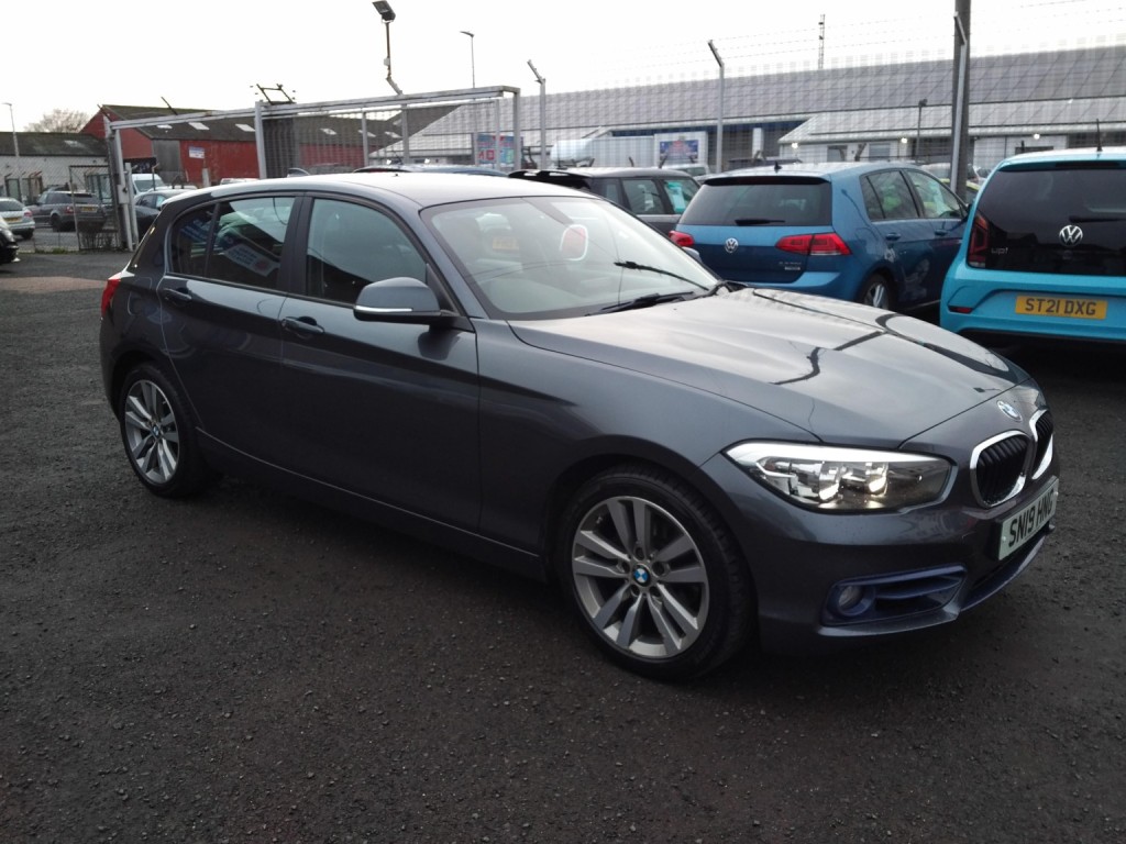 BMW 1 SERIES 1.5 118i Sport 5-door 2019
