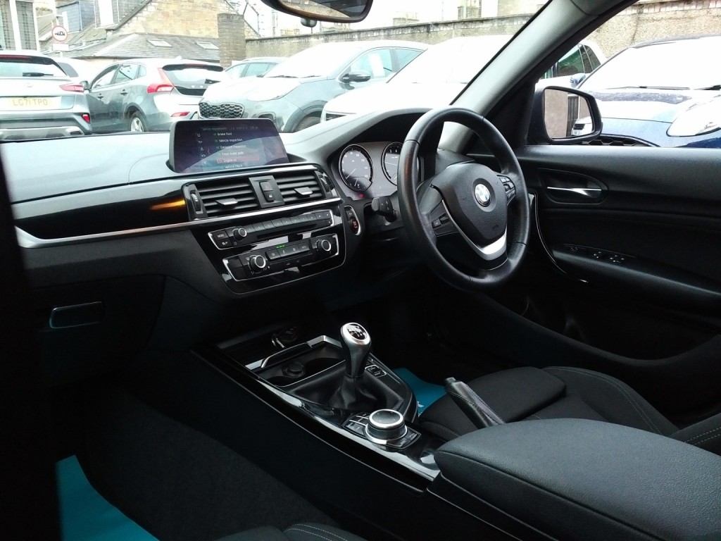 BMW 1 SERIES 1.5 118i Sport 5-door 2019