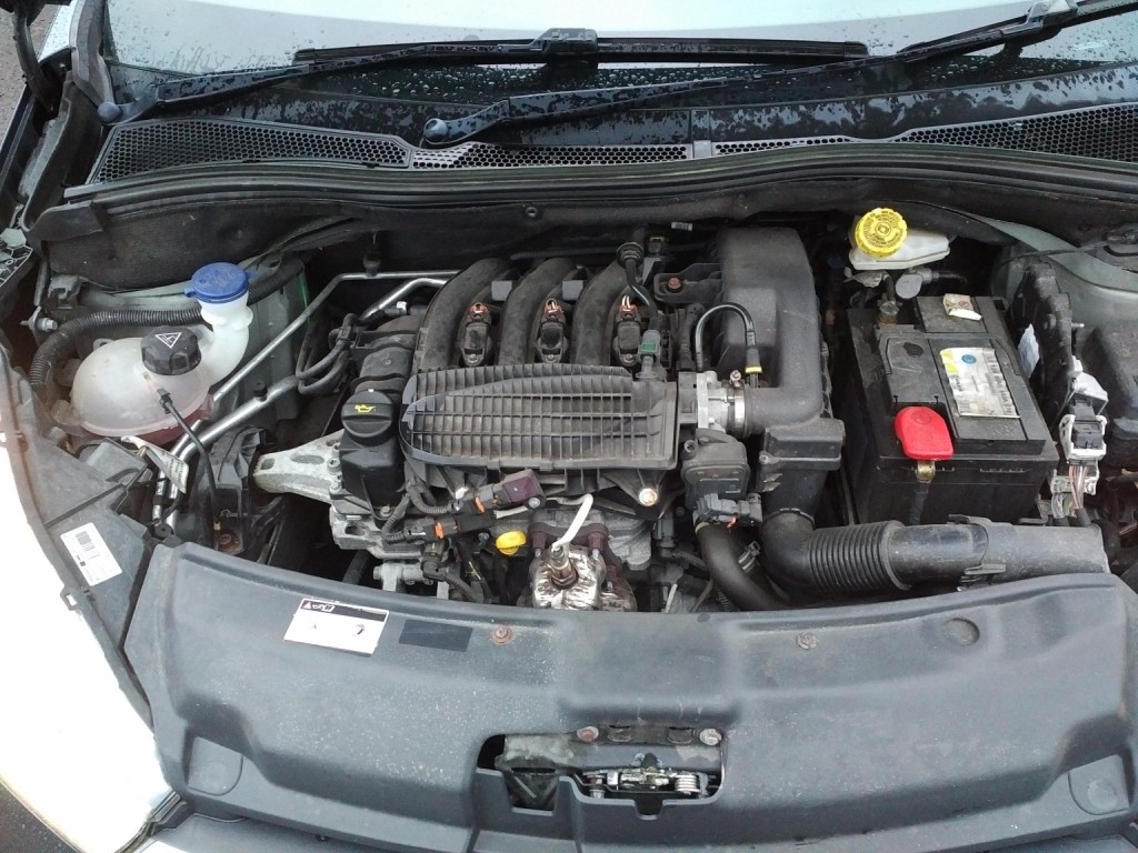 PEUGEOT 208 1.0 PureTech Access 2015