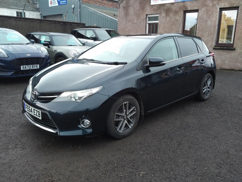 View TOYOTA AURIS 1.4 D-4D Icon Plus