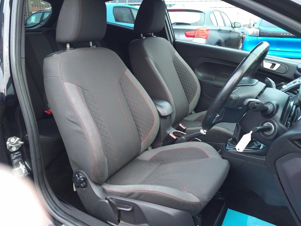 FORD FIESTA 1.0 T EcoBoost ST-Line 2016