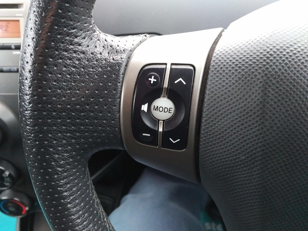 TOYOTA YARIS 1.3 Dual VVT-i SR 2009