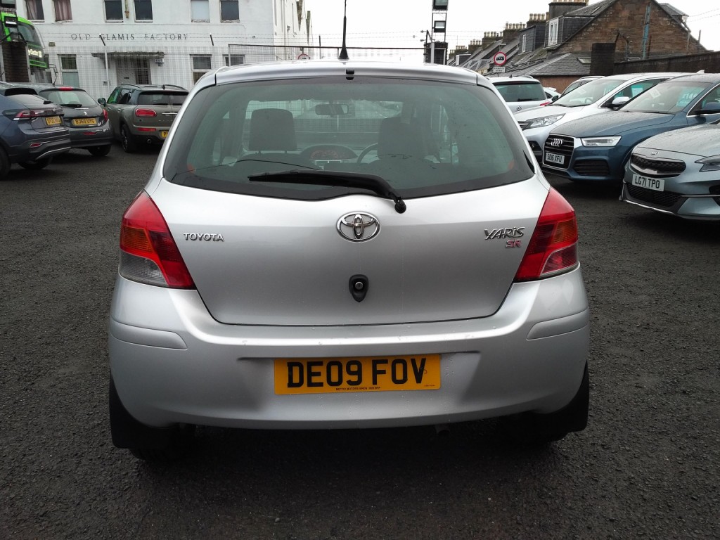 TOYOTA YARIS 1.3 Dual VVT-i SR 2009