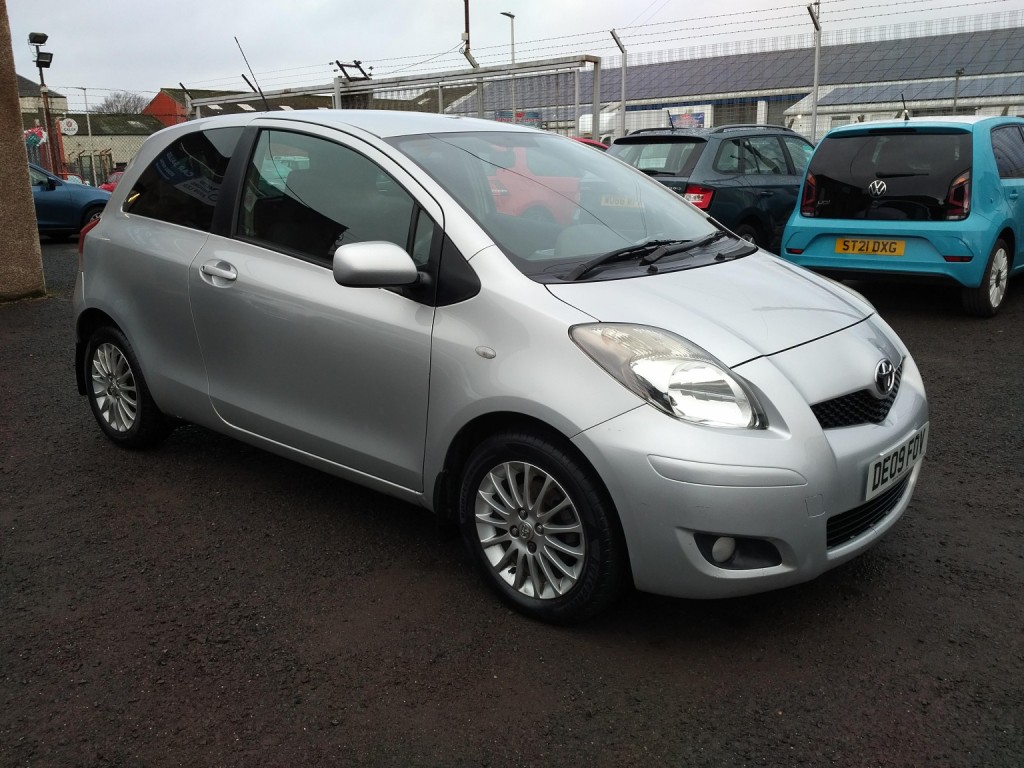 TOYOTA YARIS 1.3 Dual VVT-i SR 2009