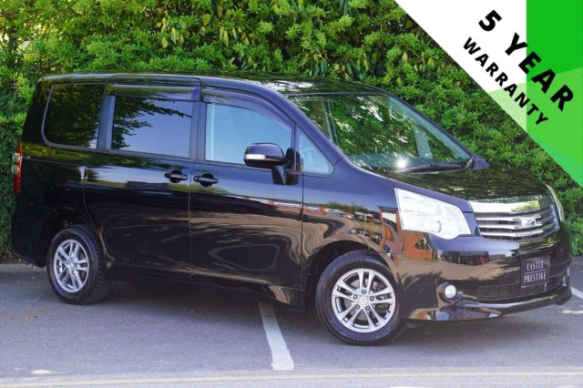 TOYOTA NOAH X L SELECTION 5DR 7 SEATS (2012/12)