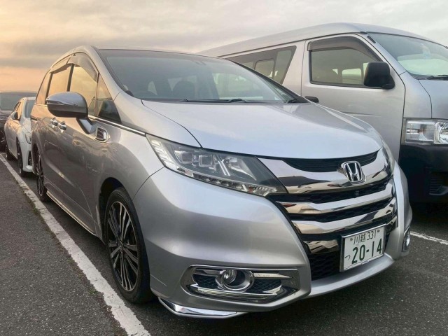 HONDA ODYSSEY ABSOLUTE EX 5DR 7 SEATS (2014/64)