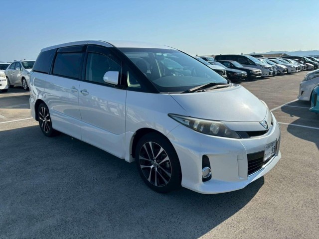TOYOTA ESTIMA 2.4 AERAS 5DR 7 SEATS (2013/62)