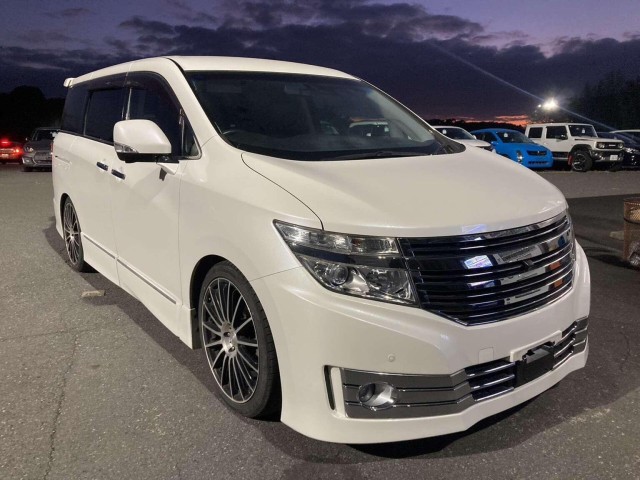NISSAN ELGRAND 3.5 Rider 5dr 7 Seats (2010/60)