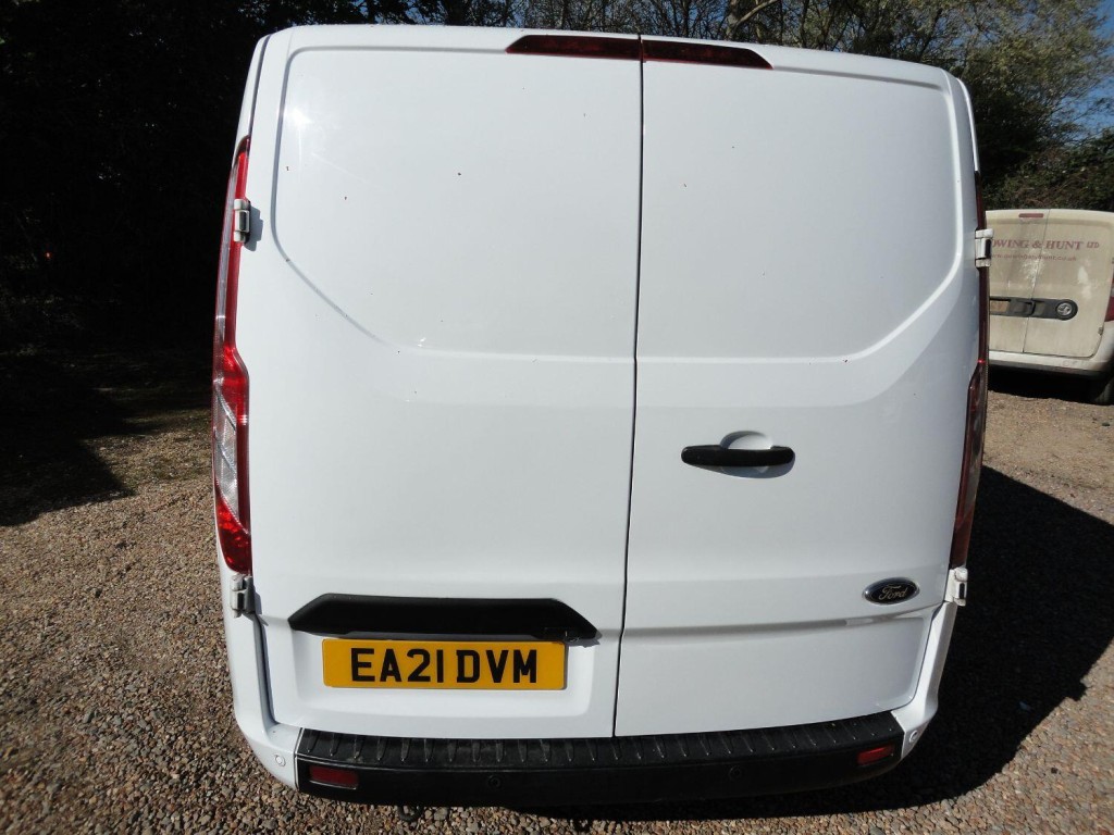 FORD TRANSIT CUSTOM 2.0 Transit Custom Trend Van 300 L2 2.0L EcoBlue 105PS FWD 6 Speed Manual 2021