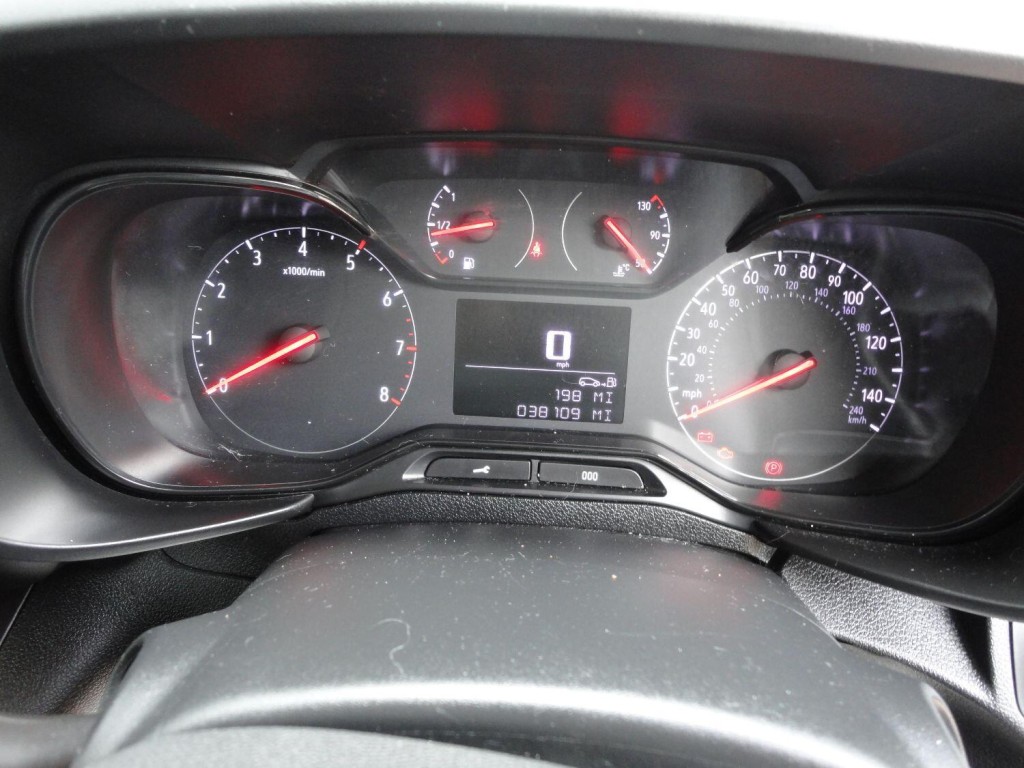 VAUXHALL COMBO 1.5 Turbo D 2300 Sportive 2020