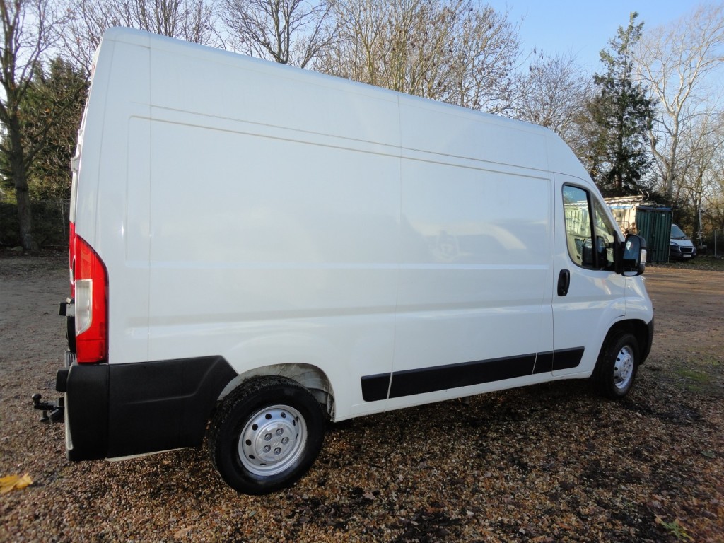 View CITROEN RELAY 2.2 BlueHDi 35 Enterprise