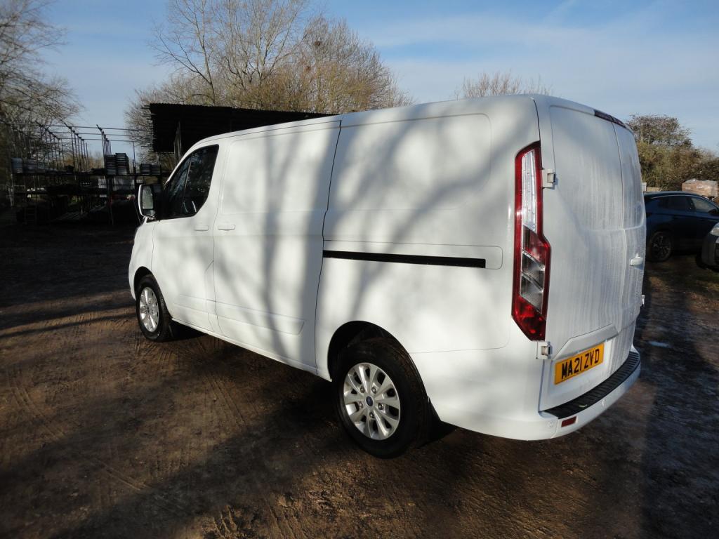 View FORD TRANSIT CUSTOM 2.0 Transit Custom Limited Van 300 L1 H1 2.0L EcoBlue 130PS FWD 6 Speed Manual