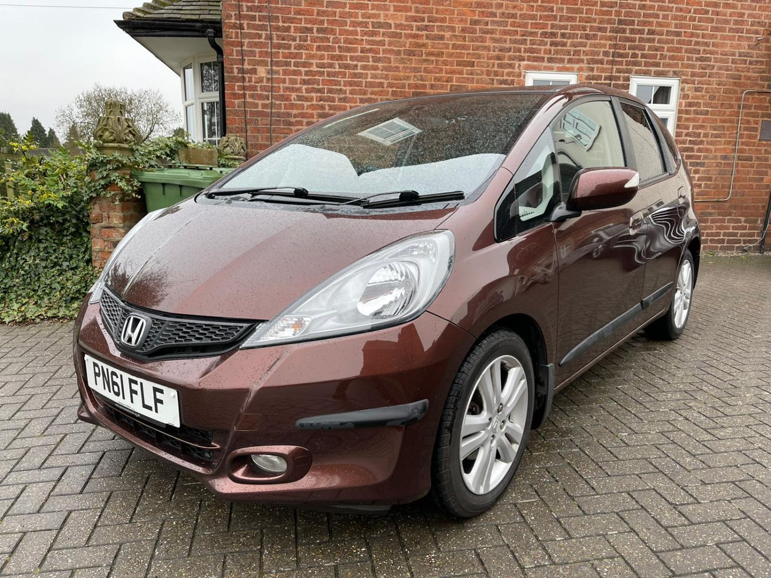 HONDA Jazz タンク ブラウン 703469_1882.jpg