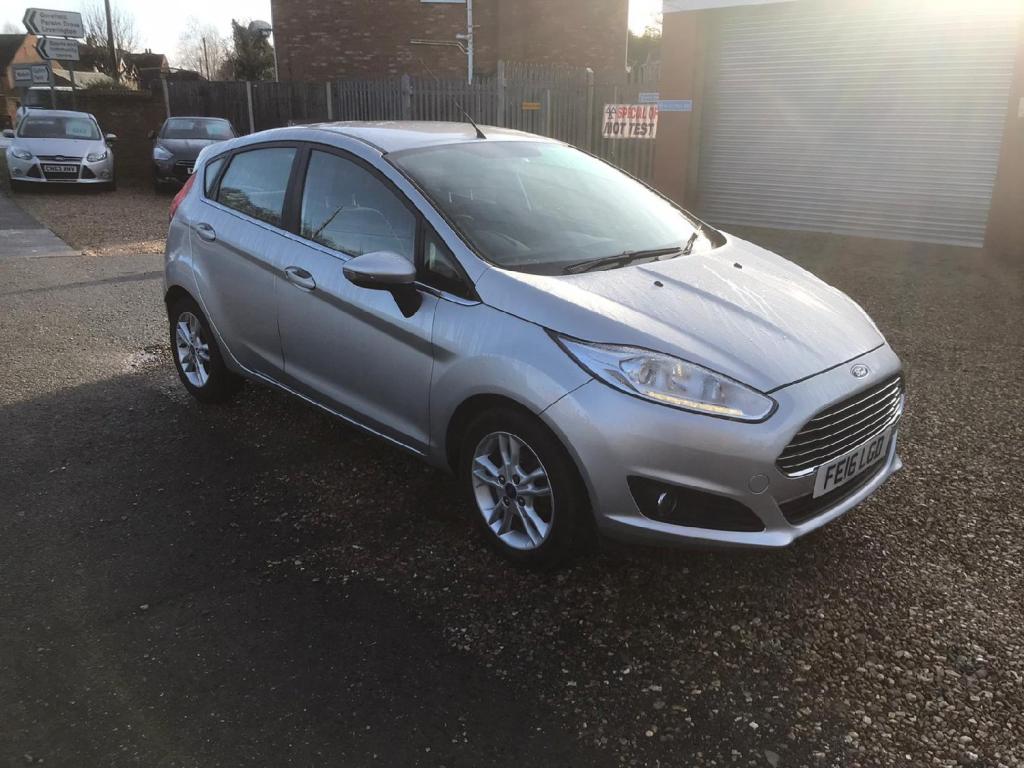 FORD FIESTA