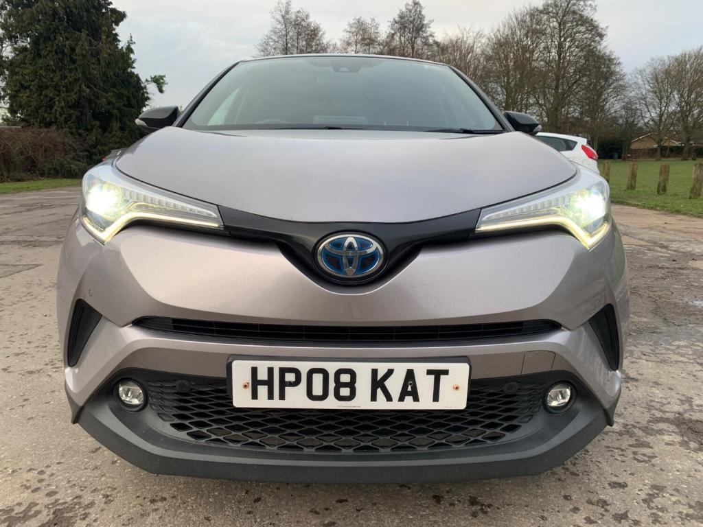 TOYOTA C-HR