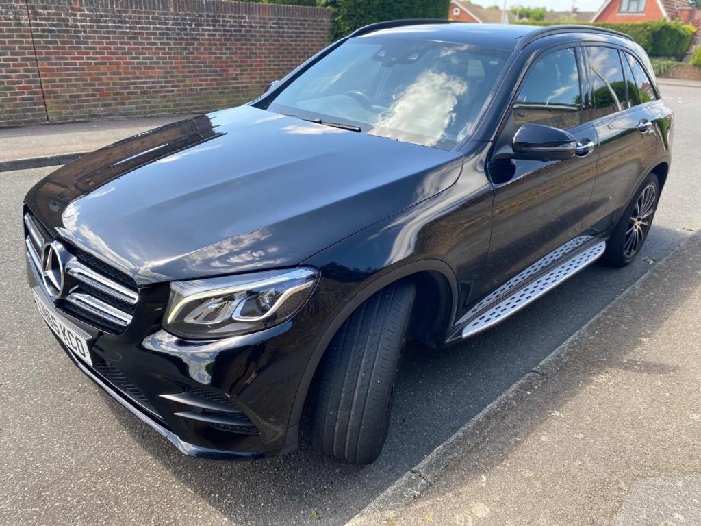 MERCEDES-BENZ GLC