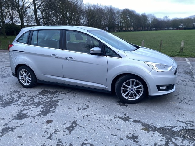 FORD GRAND C-MAX 1.5 TDCi Zetec