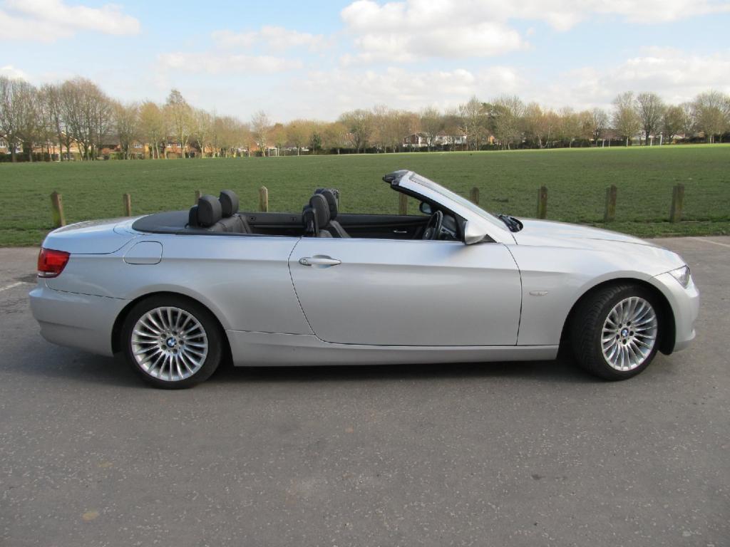 BMW 3 SERIES