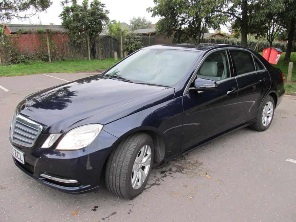 MERCEDES-BENZ E CLASS