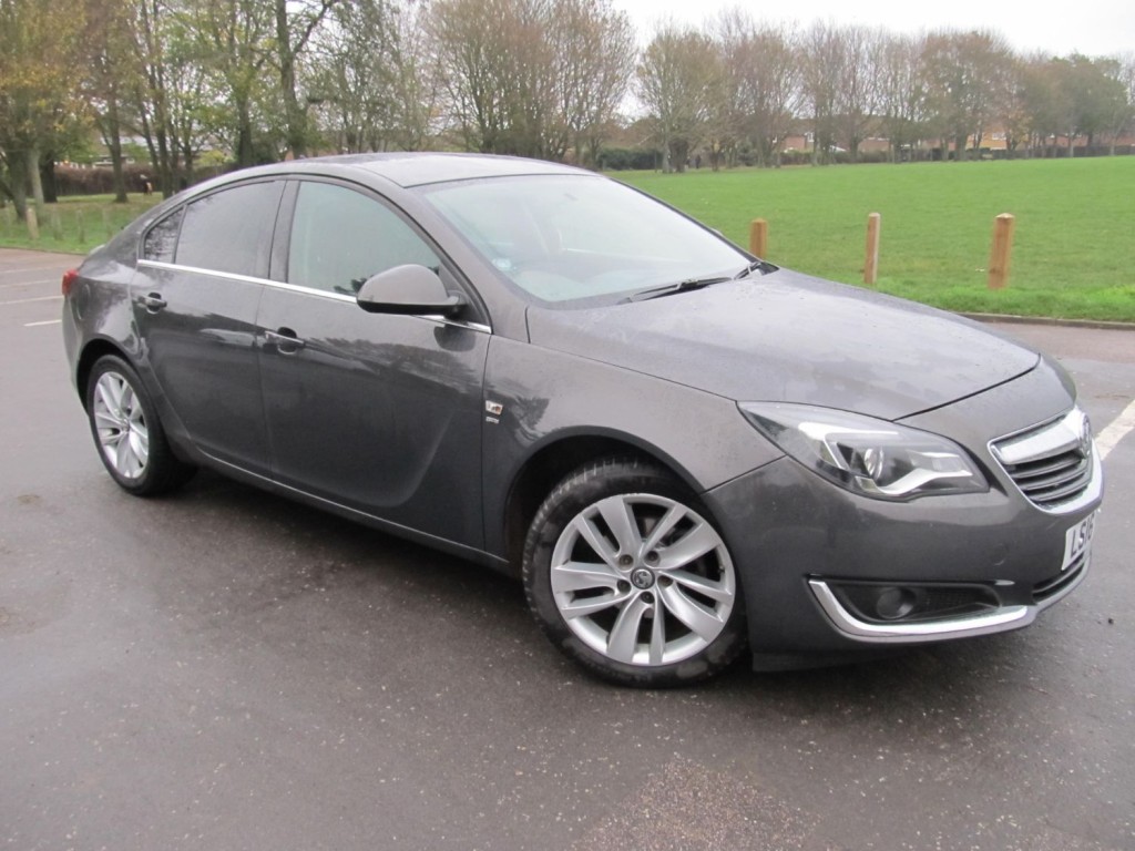 VAUXHALL INSIGNIA