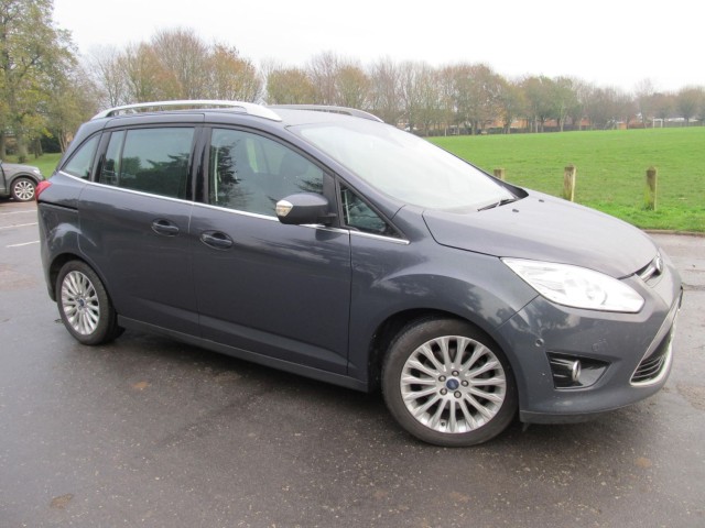 FORD C-MAX GRAND TITANIUM