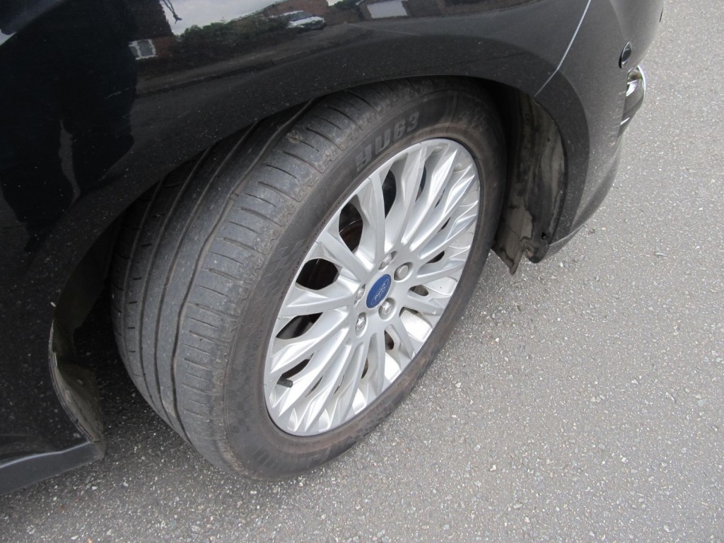 FORD C-MAX