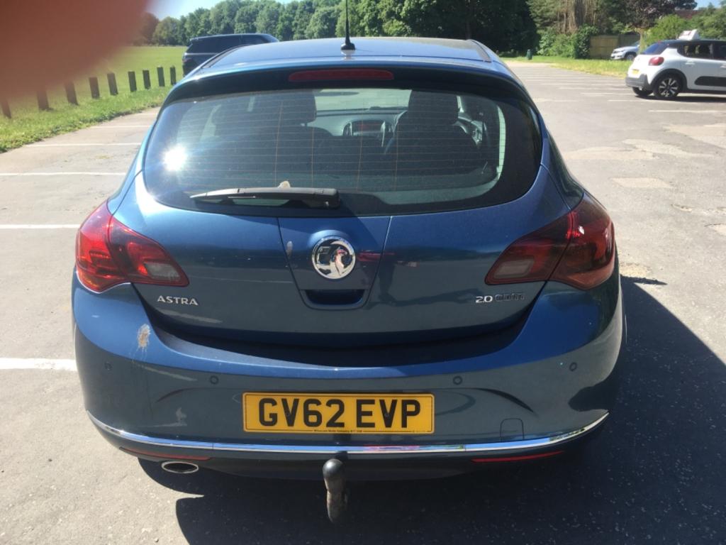 VAUXHALL ASTRA