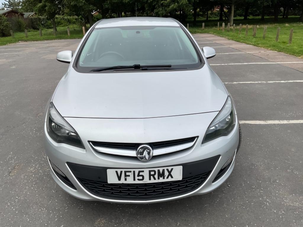 VAUXHALL ASTRA
