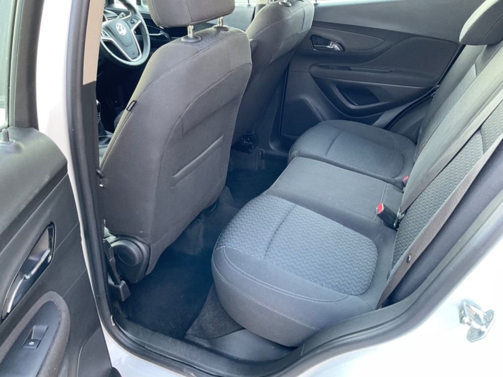 VAUXHALL MOKKA